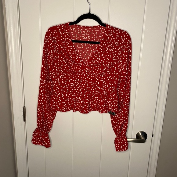 Red and white heart blouse - Picture 3 of 6